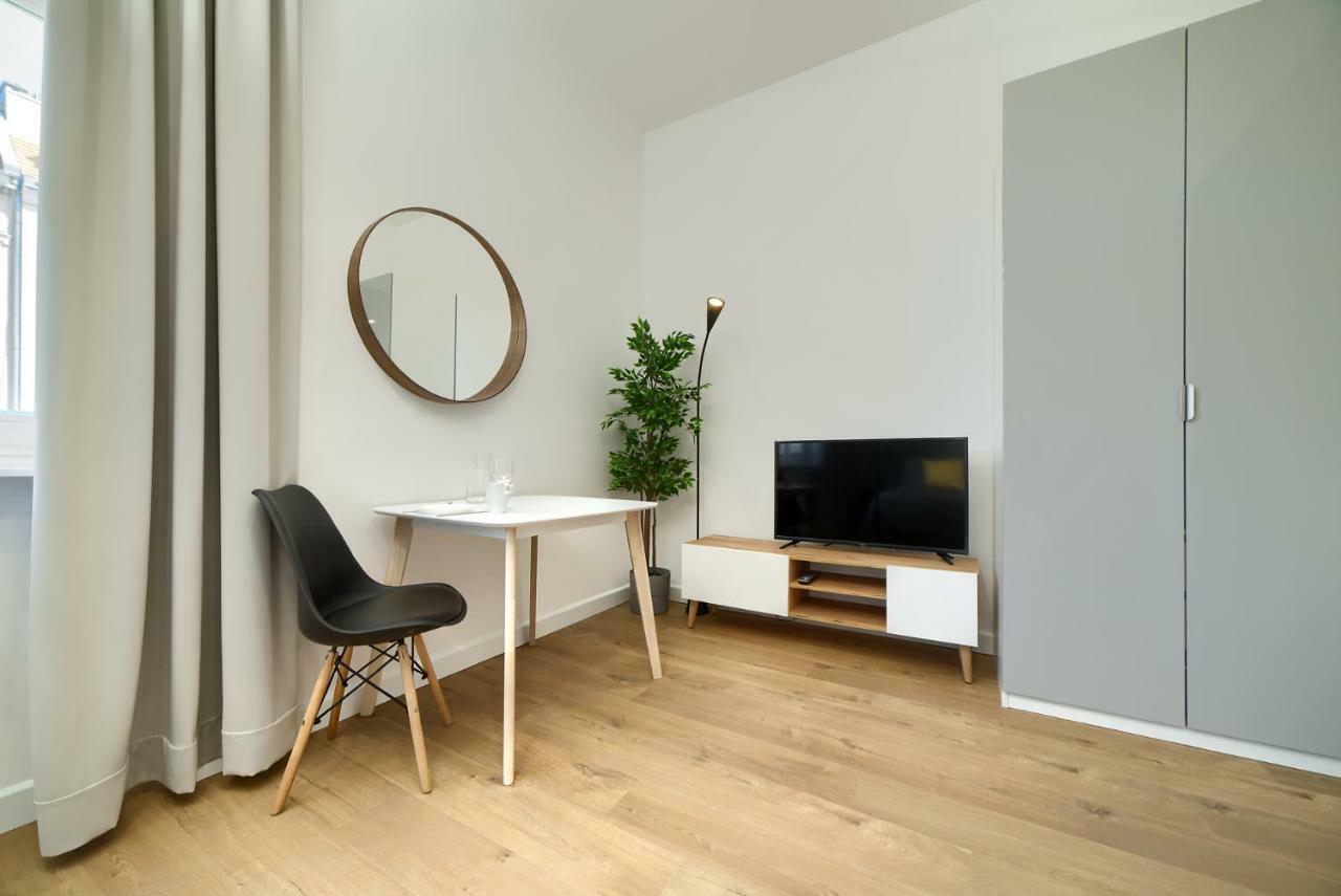 Apple Park Apartman Poznań Kültér fotó